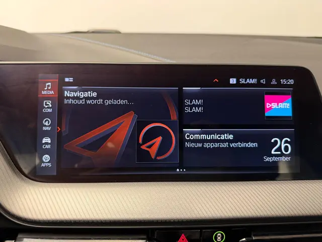 BMW 1 Serie 5-deurs 118i 2024 Benzine 32