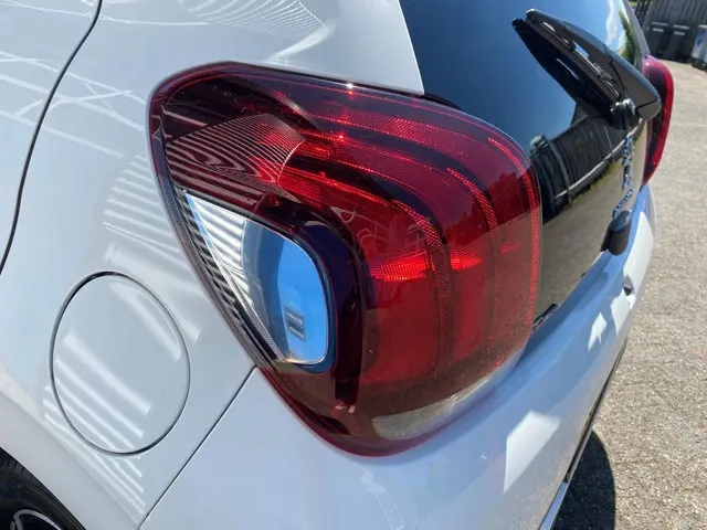 Peugeot 108 1.0 e-VTi GT-Line 2019 Benzine 28