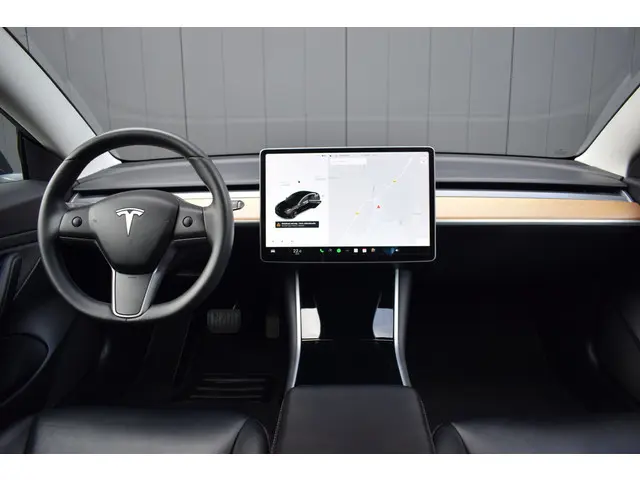 Tesla Model 3 Standard RWD Plus 60kWh 2020 Elektrisch 6