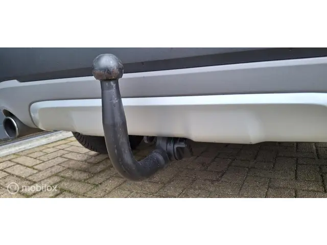 BMW X1 sDrive20i ,Camera,Trekhaak 2017 Benzine 12