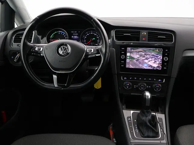 Volkswagen e-Golf E-DITION 2020 Elektrisch 3