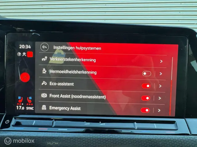 Volkswagen Golf 2.0 TSI GTI CLUBSPORT 2021 Benzine 21