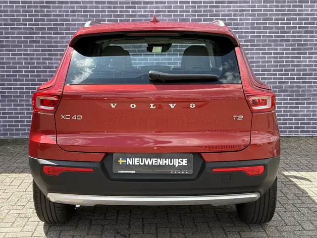 Volvo XC40 1.5 T2 Momentum Business 2021 Benzine 13