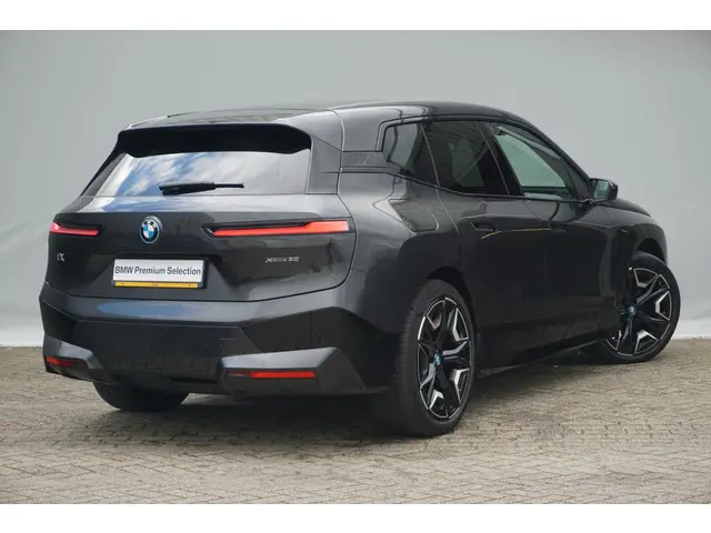 BMW iX xDrive50 M Sport 2023 Elektrisch 2