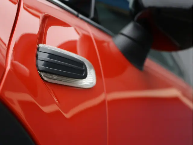 MINI Cooper Pepper 2018 Benzine 12