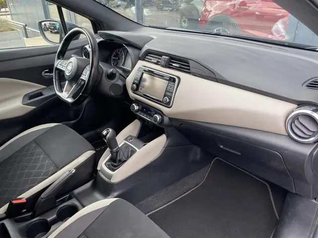 Nissan Micra 0.9 IG-T N-Connecta 2018 Benzine 26