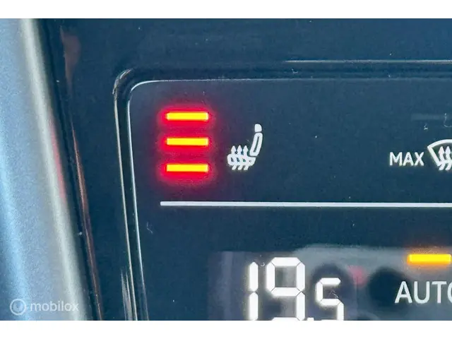 Volkswagen T-Roc 1.5 TSI Life Edition 2025 Benzine 28