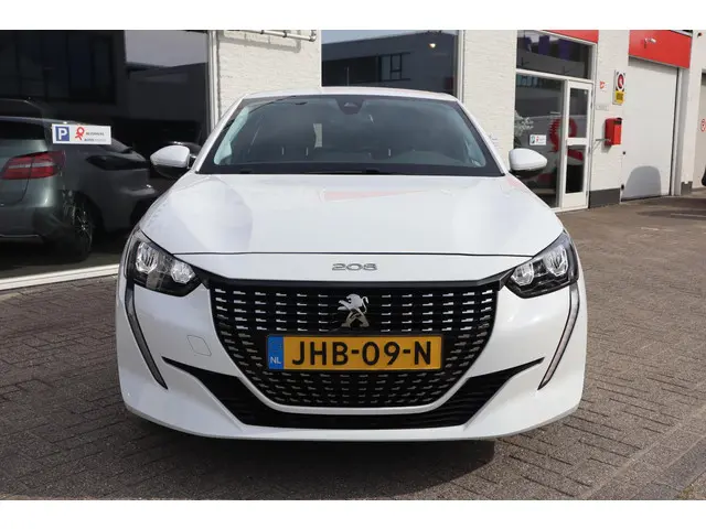 Peugeot 208 1.2 100PK BLUE LEASE ALLURE 2021 Benzine 23