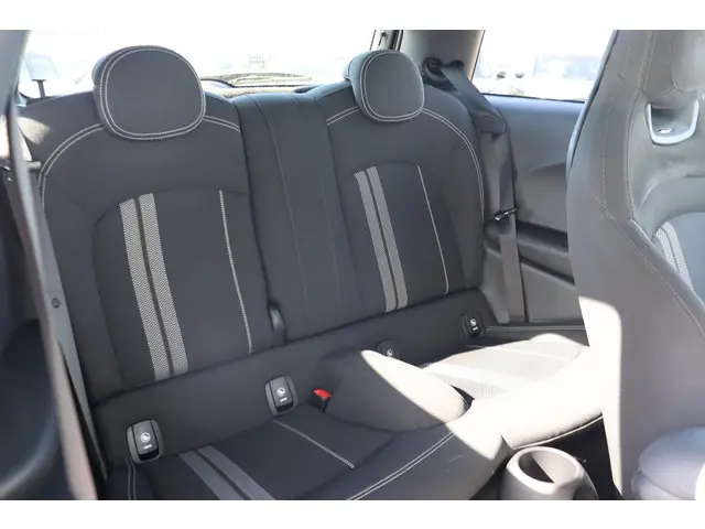 MINI Cooper Mini 1.5 2021 Benzine 12