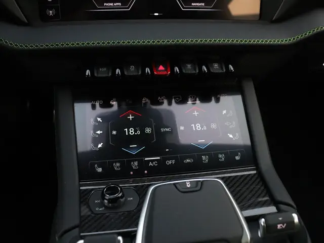 Lamborghini Urus 4.0 V8 Hybrid SE 2026 Hybride Benzine 32