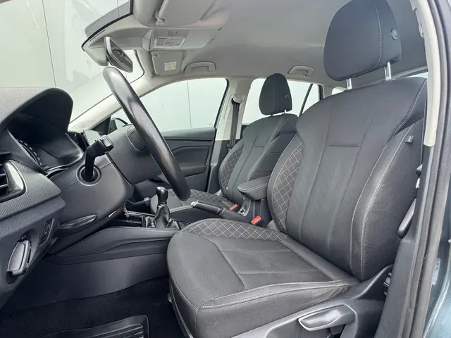 Škoda Scala 1.0 TSI * Cruise * PDC * Trekhaak * 2020 Benzine 8