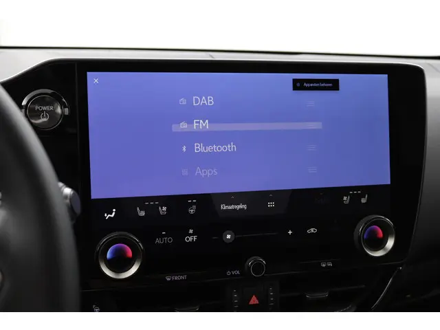 Lexus NX 450h+ AWD President Line 2025 Hybride Benzine 47