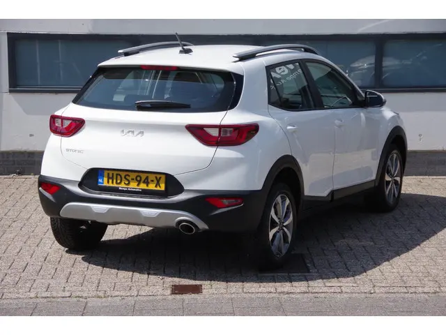 Kia Stonic 1.0 T-GDi DynamicPlusline 2023 Benzine 28