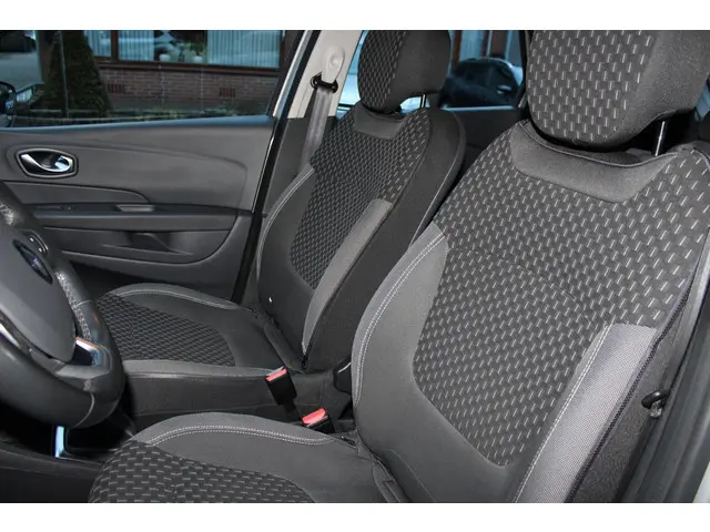 Renault Captur 0.9 TCe Intens 2019 Benzine 12