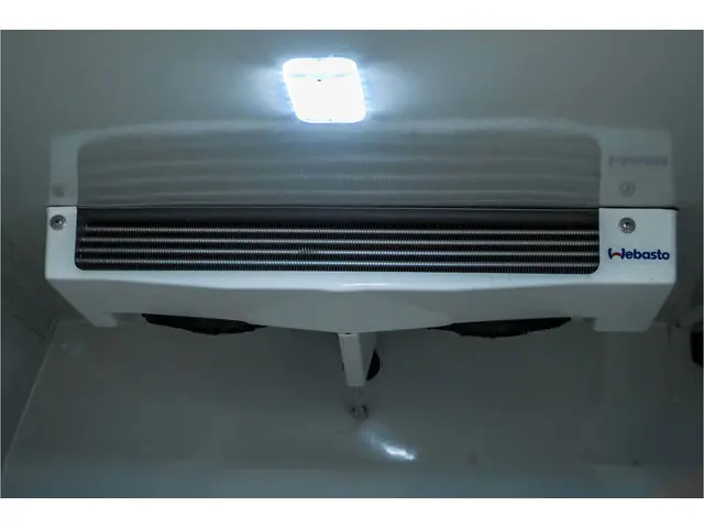 Renault Master T35 2.3 dCi L2H2 2018 Diesel 36