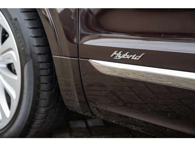 Bentley Bentayga 3.0 V6 Hybrid 2022 Hybride Benzine 58
