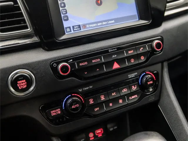 Kia Niro 1.6 GDi Hybrid Sport 2016 Hybride Benzine 9