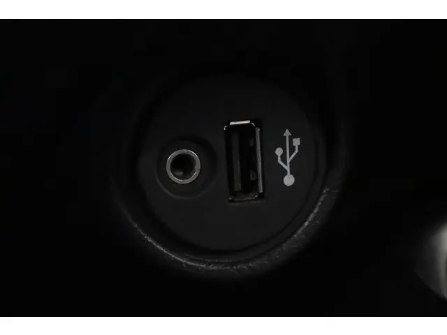 Nissan Juke 1.6 Acenta 2013 Benzine 32