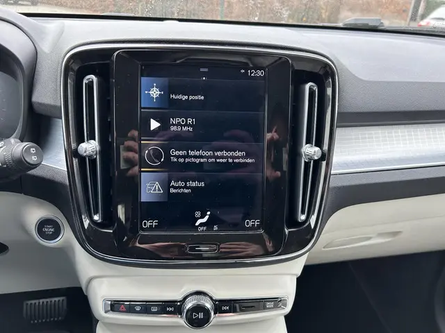 Volvo XC40 2.0 B4 Business Pro 2020 Hybride Benzine 22