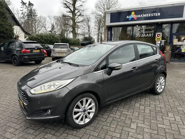 Ford Fiesta 1.0 EcoBoost Titanium 2016 Benzine 2