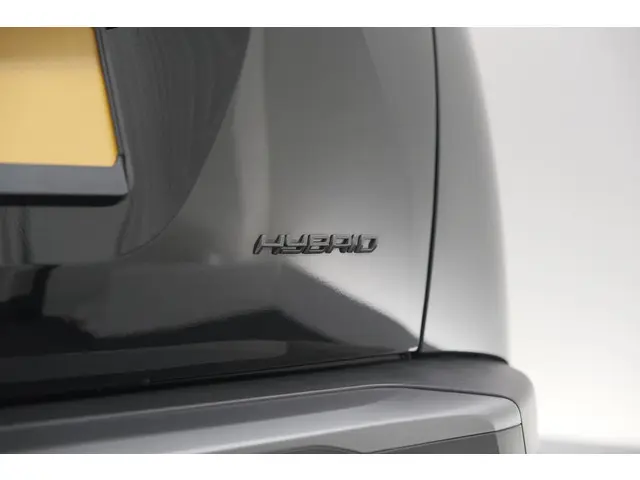 Peugeot 2008 1.2 Hybrid 136 Style 2025 Hybride Benzine 4