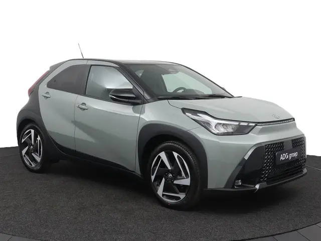 Toyota Aygo X Hybrid 115 envy 2026 Hybride Benzine 14