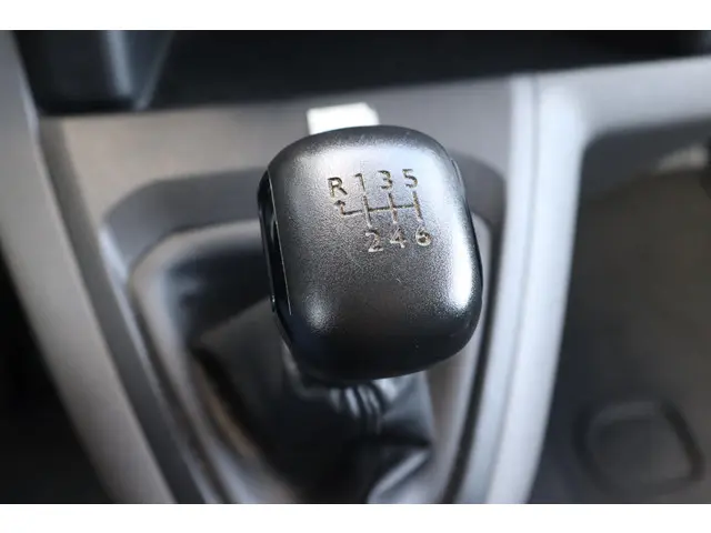 Opel Vivaro 2.0 CDTI L2H1 Edition 2020 Diesel 29