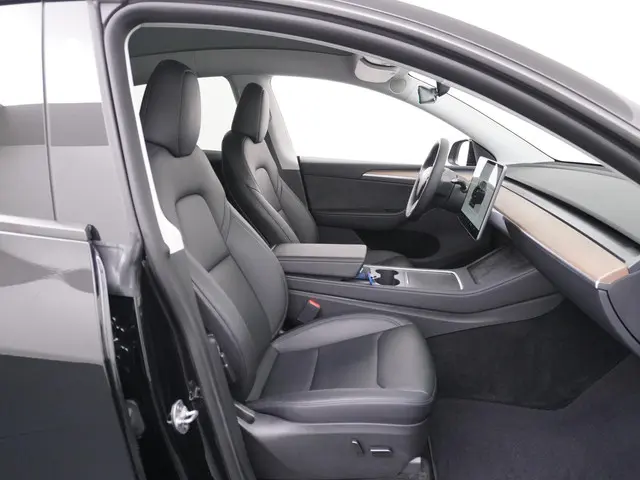 Tesla Model Y Performance AWD 75 kWh 2022 Elektrisch 47