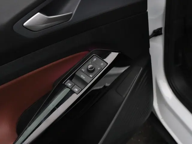 Volkswagen ID.4 First 77 kWh 2020 Elektrisch 18