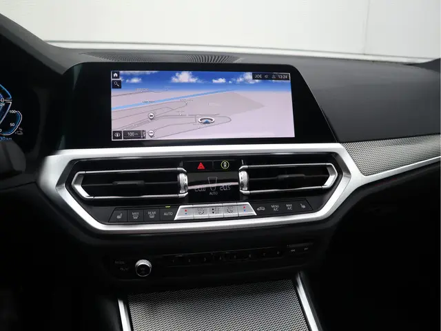 BMW 3 Serie M-Sport 2022 Hybride Benzine 44