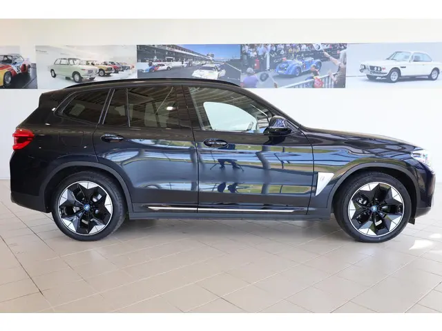 BMW iX3 High Executive 2021 Elektrisch 3