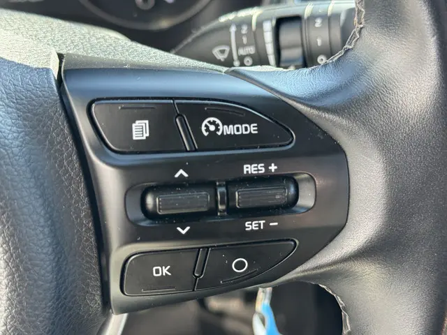 Kia Stonic 1.0 T-GDi DynamicLine 2022 Benzine 21