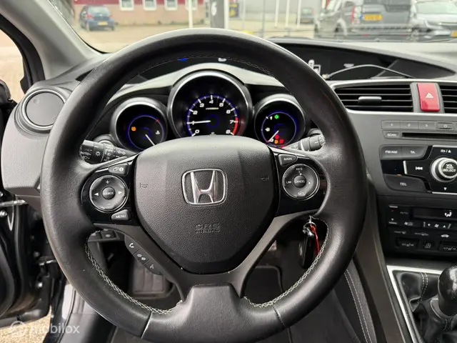 Honda Civic 1.8 Sport 2015 Benzine 13