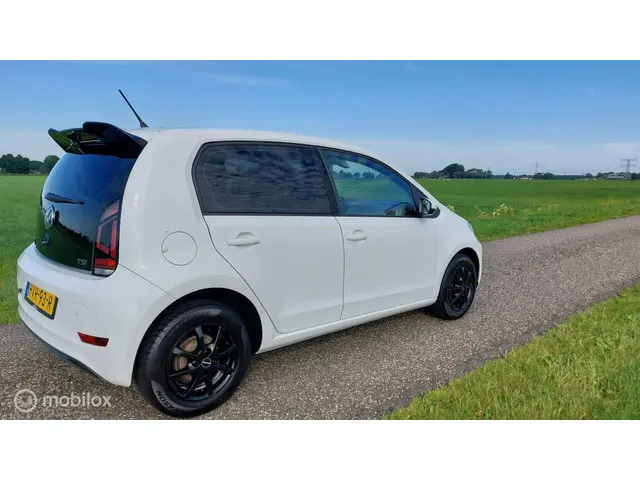 Volkswagen up! 1.0 TSI BMT high up! 2017 Benzine 5