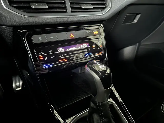 Volkswagen T-Cross 1.5 TSI R-Line Business 2024 Benzine 15