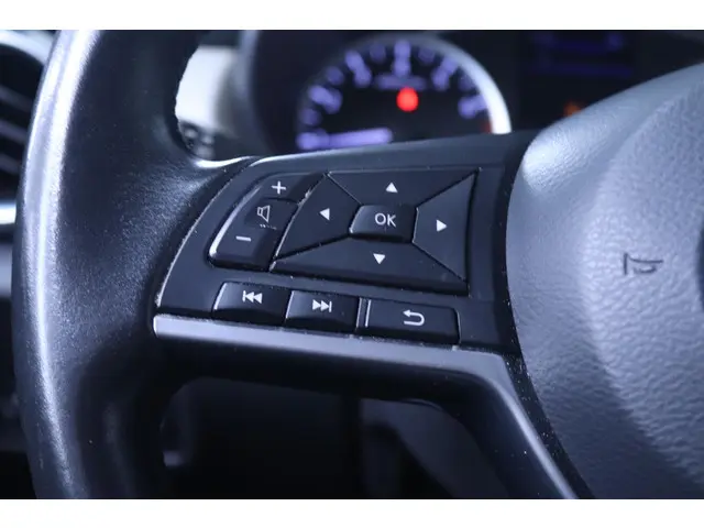 Nissan Micra 1.0 IG-T N-Connecta 2019 Benzine 28