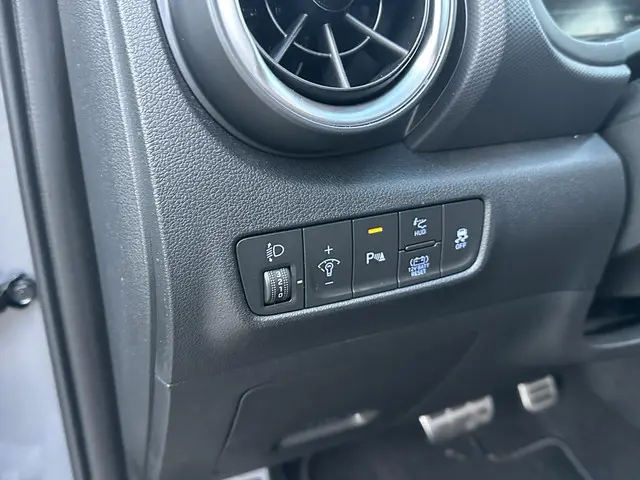 Hyundai Kona 1.6 GDI HEV Premium 2022 Hybride Benzine 18