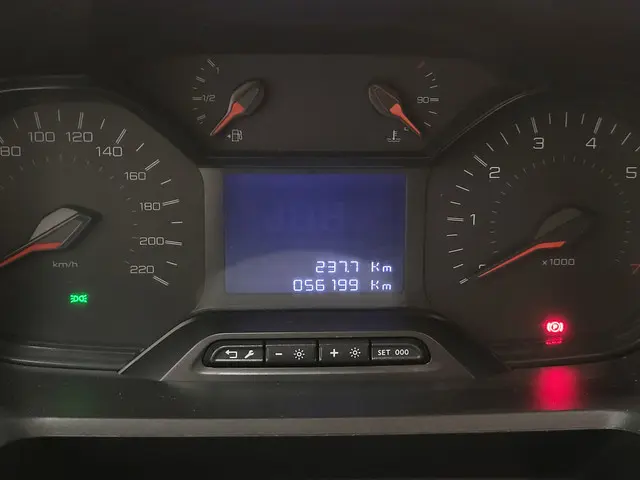 Peugeot Partner 1.2PureTech 110pk Benzine! 2021 Benzine 10