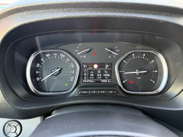 Citroën Jumpy 2.0 BlueHDI 180 M Driver 2021 Diesel 15