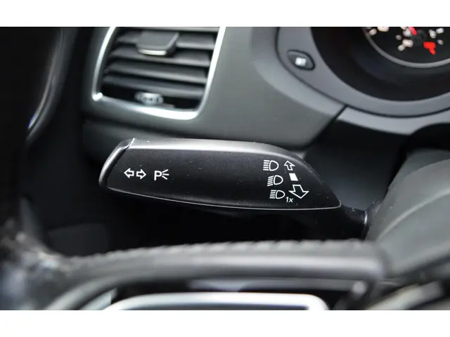 Audi Q3 2.0 TFSI quattro Sport Pro Line S 2016 Benzine 17