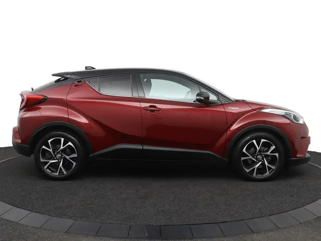 Toyota C-HR 1.8 Hybrid Bi-Tone 2018 Hybride Benzine 13
