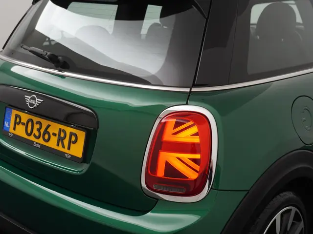 MINI Electric Yours 33 kWh 2022 Elektrisch 26