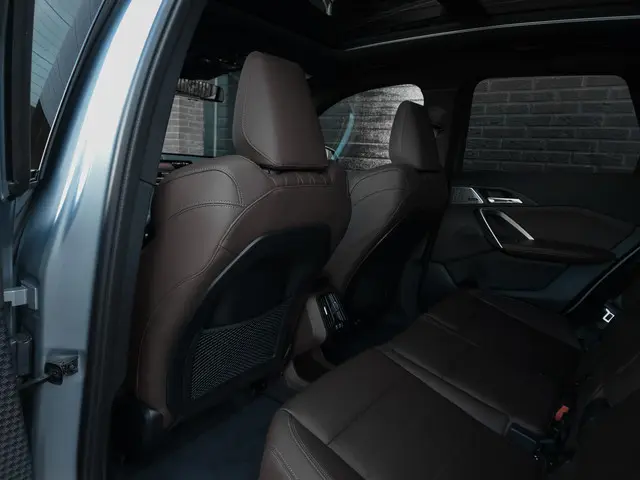 BMW X1 xDrive30e 2023 Hybride Benzine 34