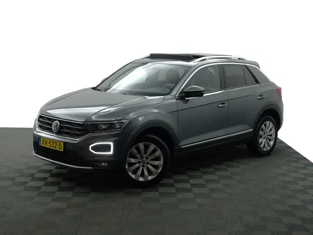 Volkswagen T-Roc 1.5 TSI R Line Sport Aut- 2019 Benzine 25
