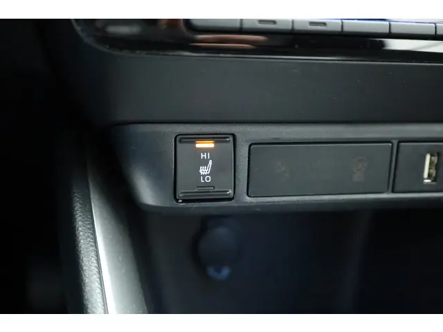 Toyota Yaris 1.5 Hybrid Active 2022 Hybride Benzine 28