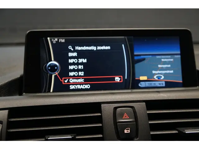 BMW 1 Serie 116i Business+ 2012 Benzine 20