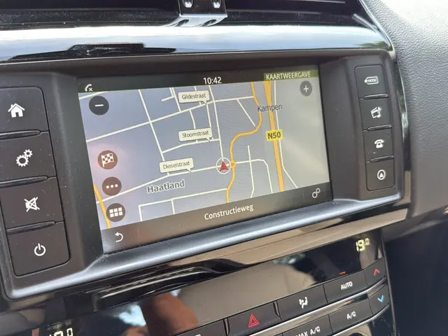 Jaguar XE 2.0 D Prestige Pro Edition 2018 Diesel 25