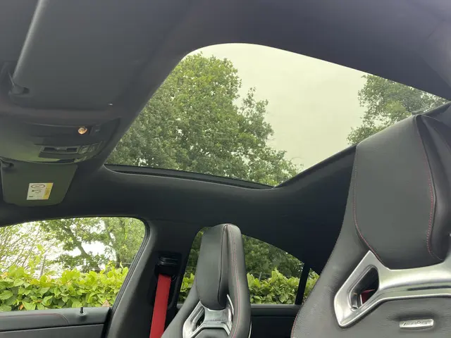 Mercedes-Benz CLA AMG 45 4MATIC Edition 1 2014 Benzine 21