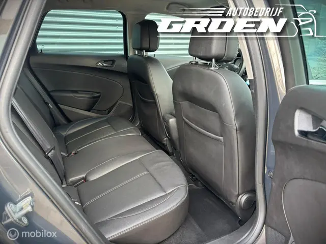 Opel Astra Sports Tourer 1.4 Turbo Sport + 2015 Benzine 21