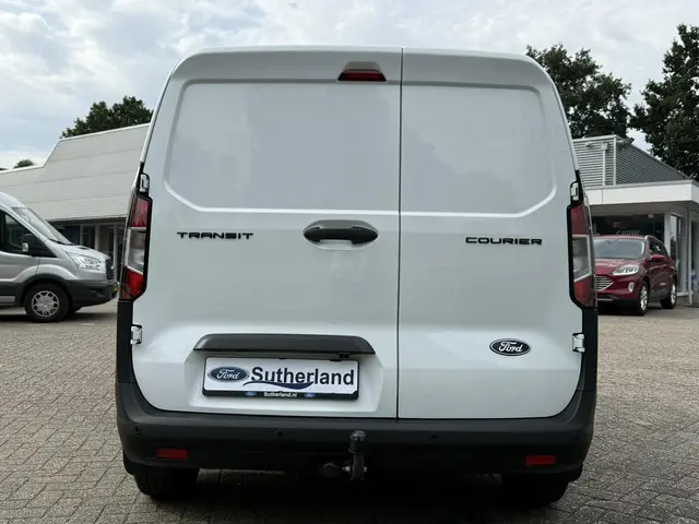 Ford Transit Courier 1.0 EcoBoost Trend 2024 Benzine 3